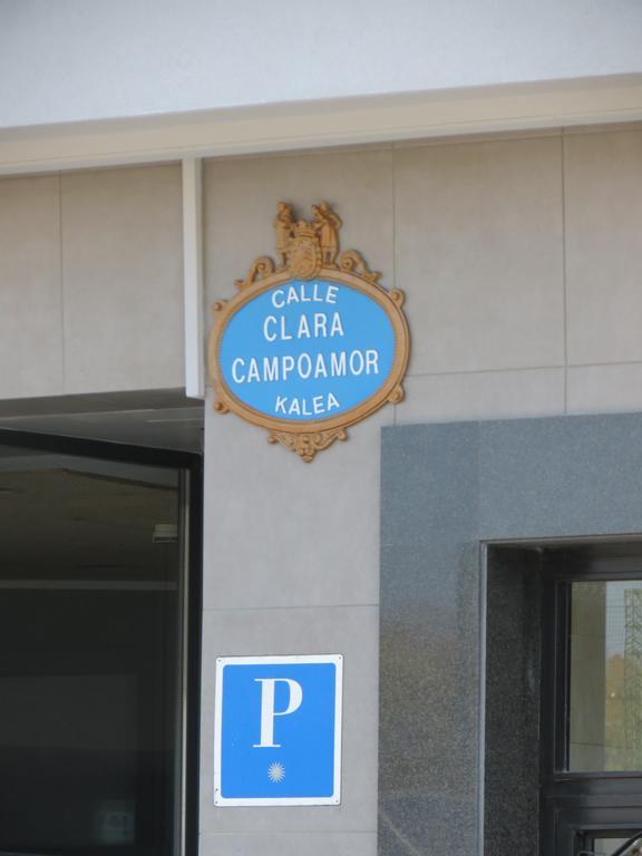 Pension Don Claudio Бильбао Экстерьер фото